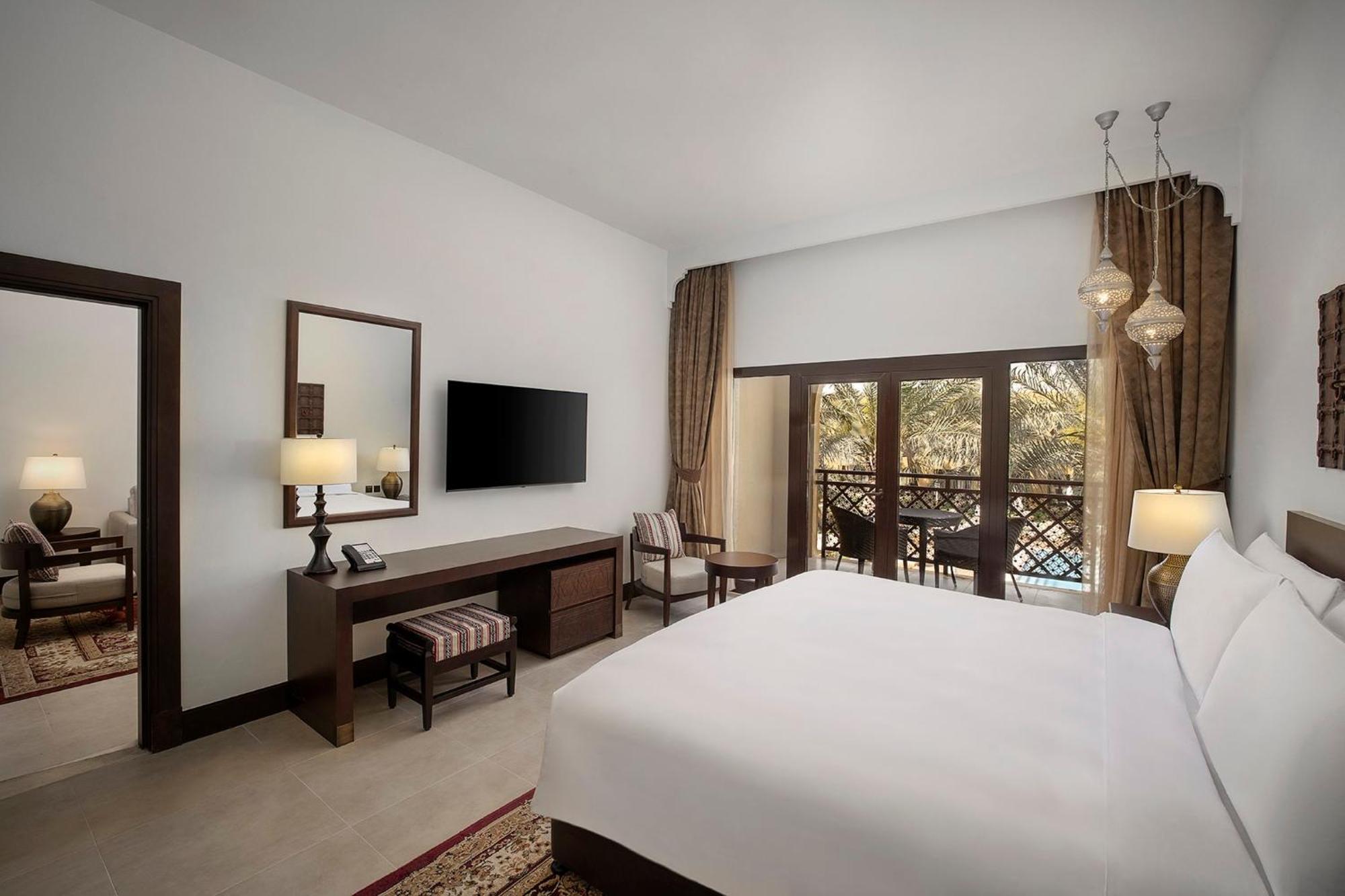 Отель Aldhafra Resort, Vignette Collection By Ihg