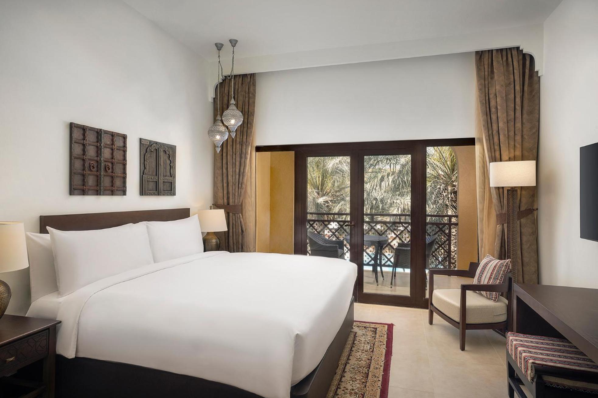 Aldhafra Resort, Vignette Collection By Ihg 5* Мадинат-Зайед